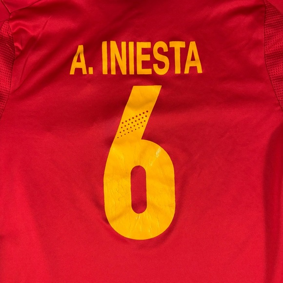 Adidas Spain 2011-12 Home Football Soccer Iniesta Red Jersey Youth Boy's L/XL - Picture 6 of 9
